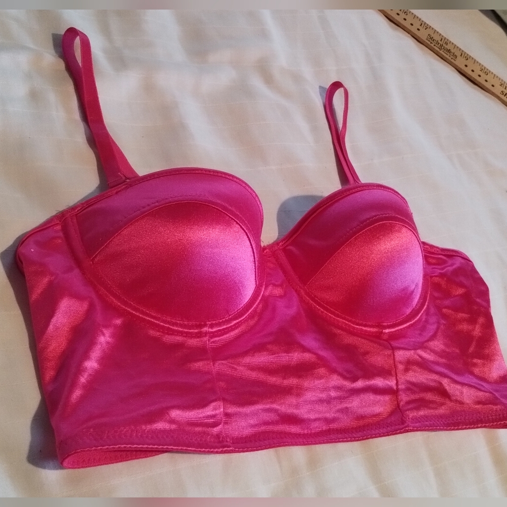 [Price Is Firm] Romwe hot pink bra or top size S